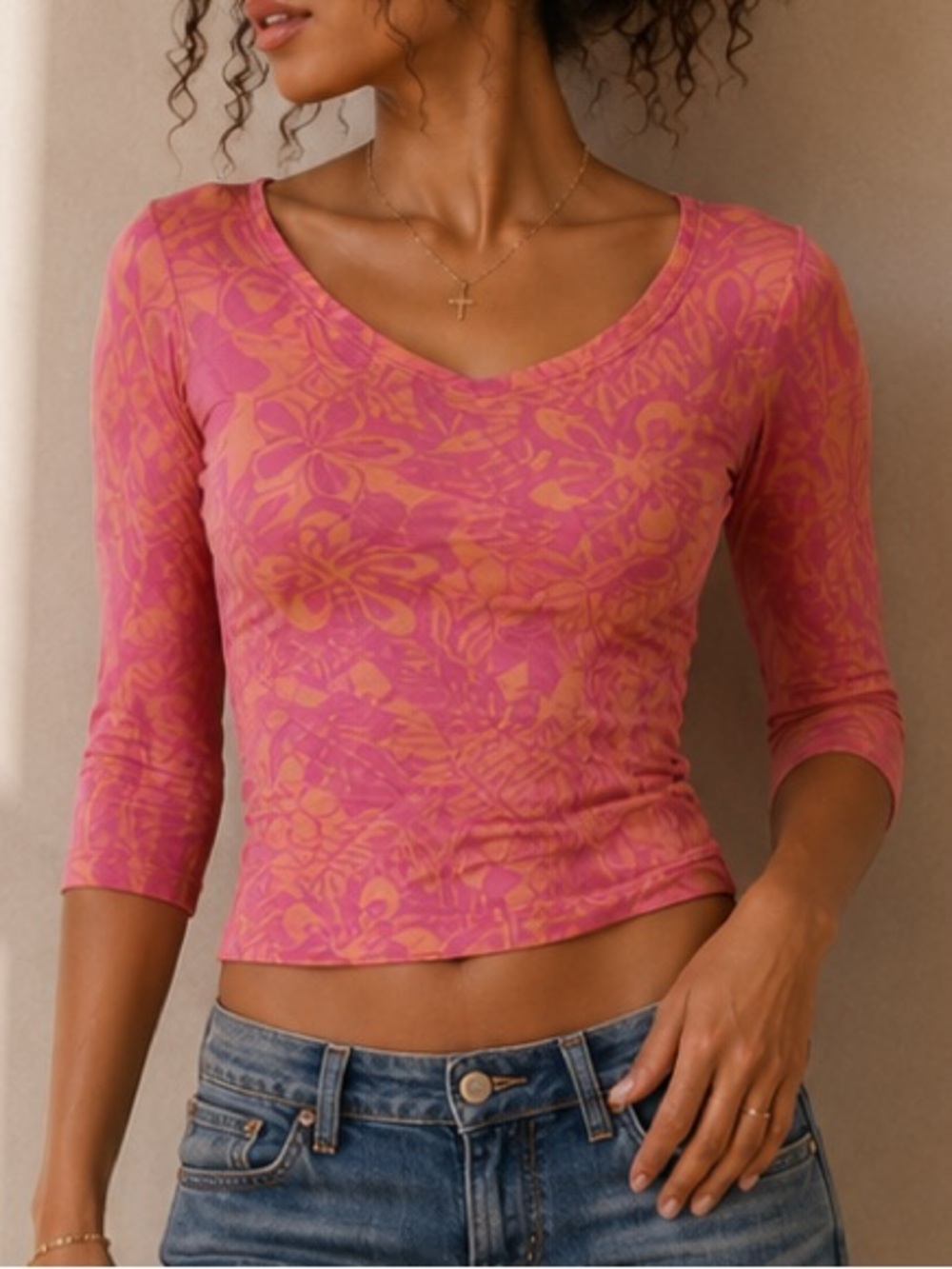 Y2K Guess Floral 3/4 Sleeve Top
